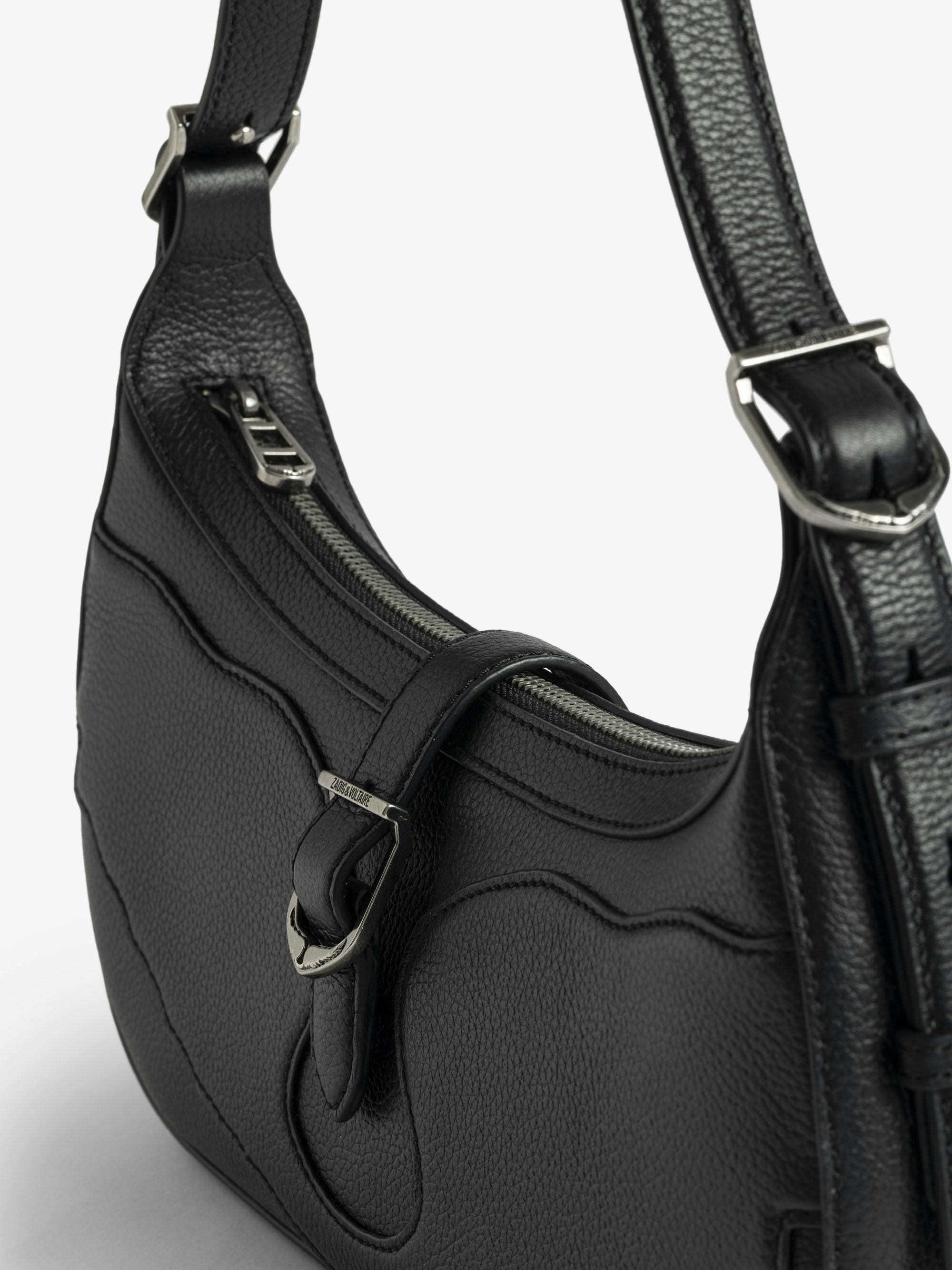 Moonrise Bag - Baguette bag in grained leather with signature wings.